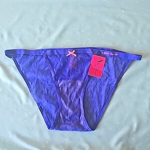 Betsey Johnson M bikini panties NWT